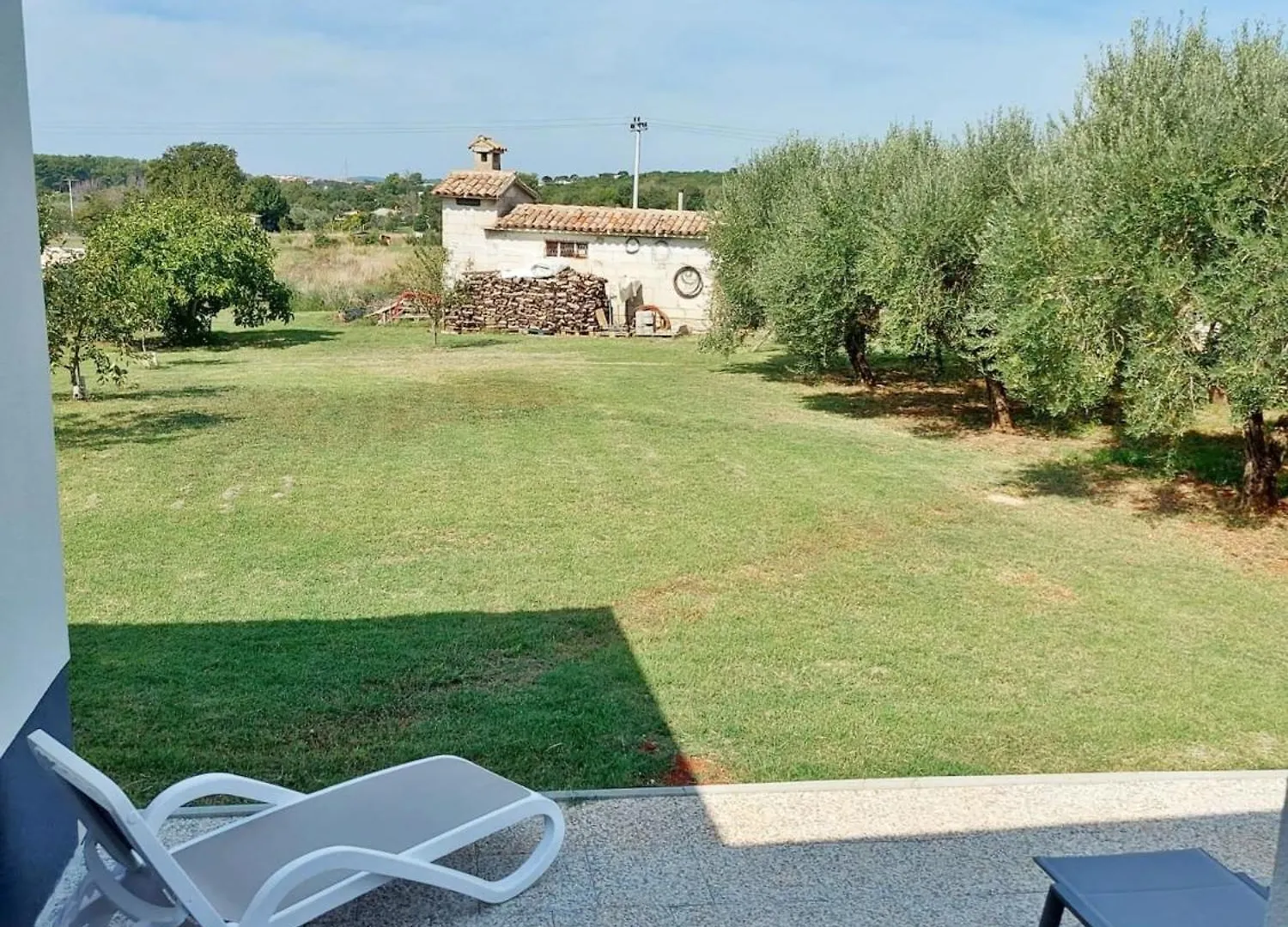 Modern Family House Lucia With Big Garden Villa Pula 0*,  Kroatien