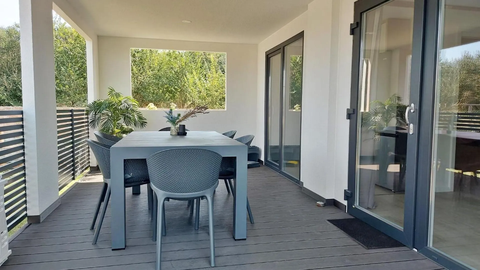Modern Family House Lucia With Big Garden Villa Pula Semesterbostad